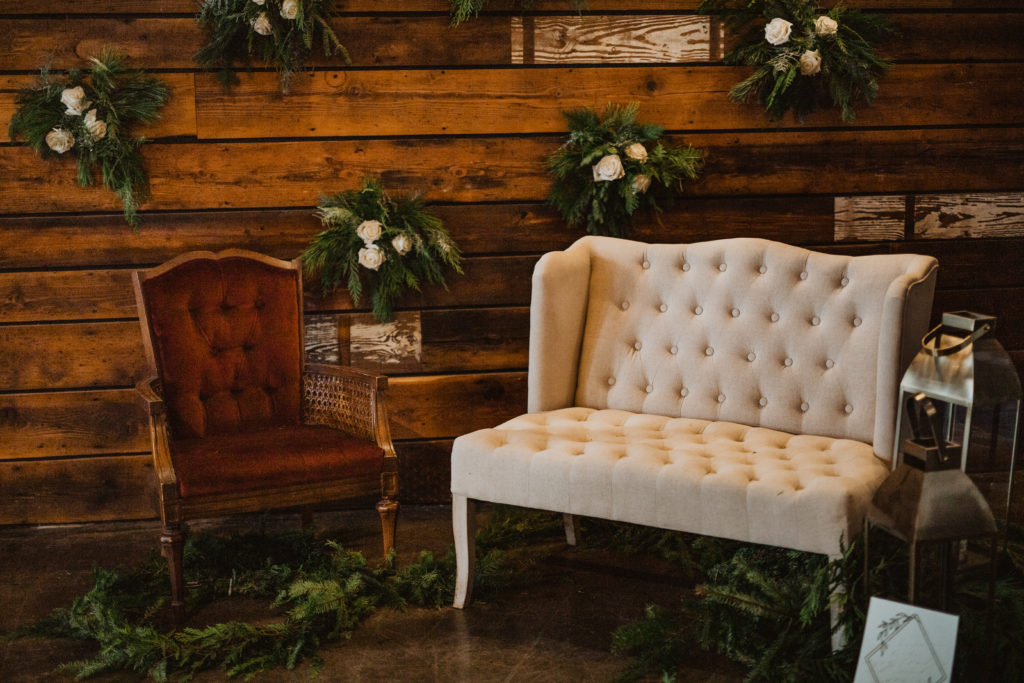 Iowa Wedding Decor Rentals Vowed Vintage